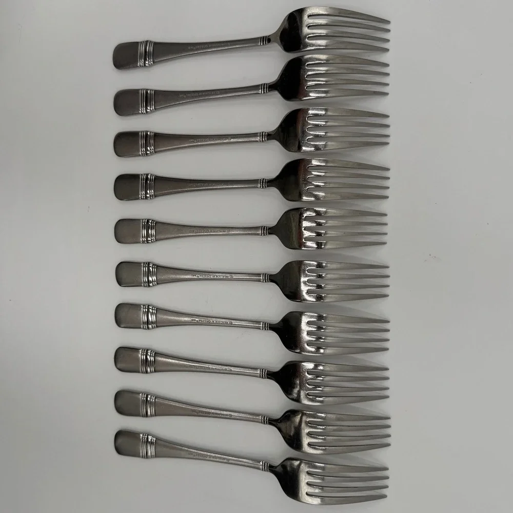 Heirloom by Oneida Dinner Fork Set of 10 Pieces 8 Inch Stainless Flatware 18/10